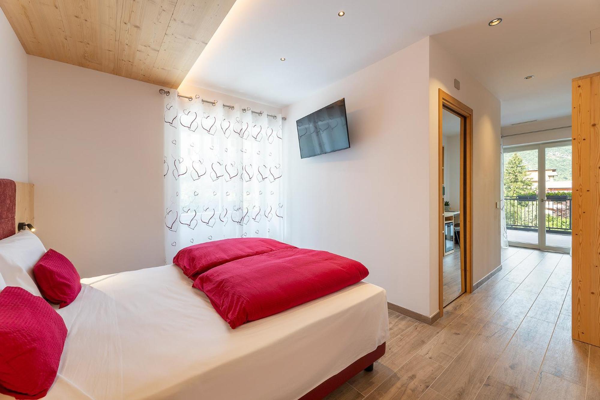 Hotel Alt Spaur Spormaggiore Esterno foto