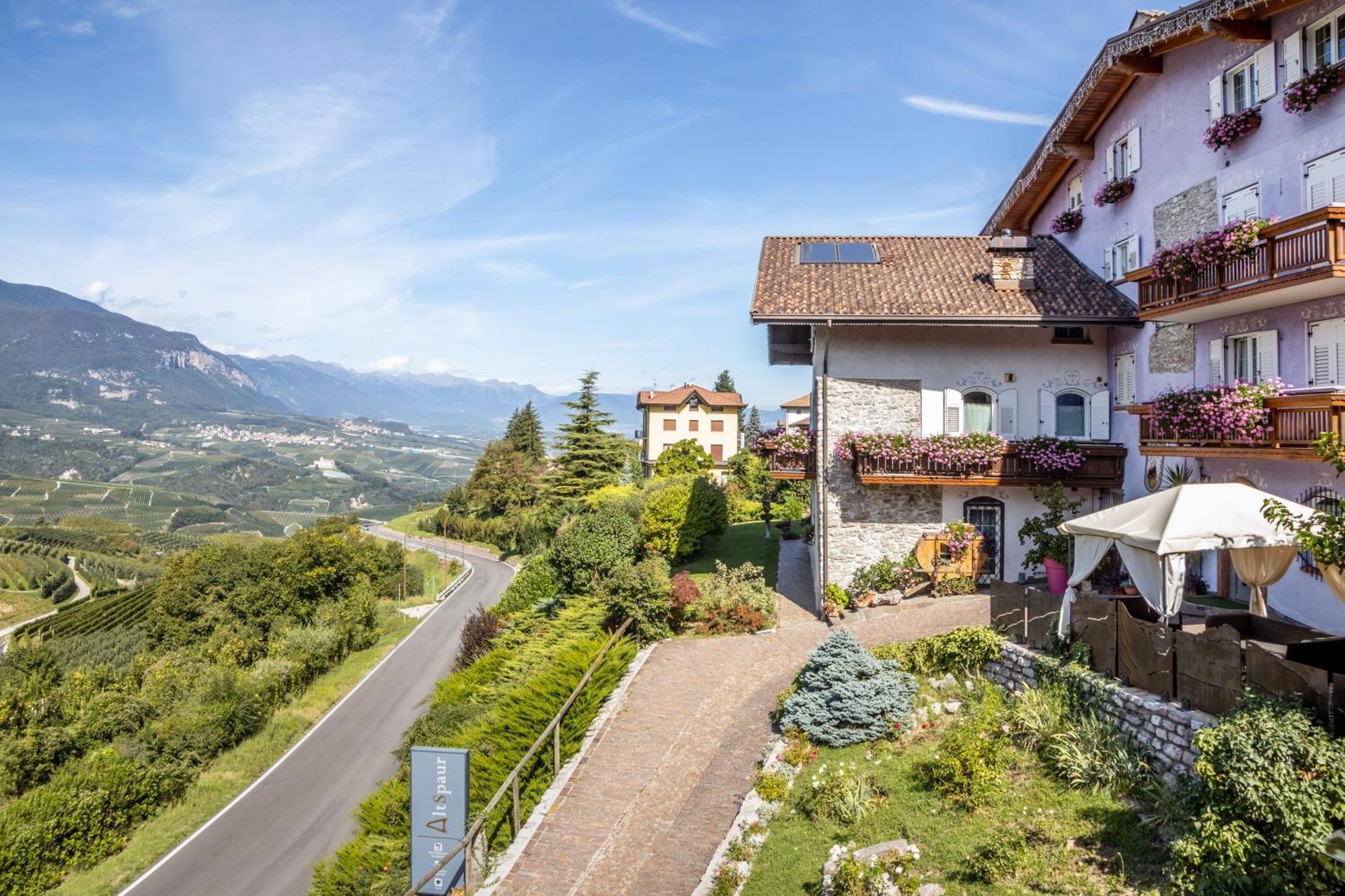 Hotel Alt Spaur Spormaggiore Esterno foto